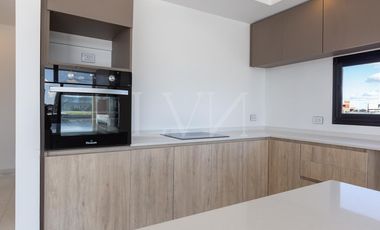 Venta casa 4 ambientes en Sebastian Gaboto con vista a la laguna - Hudson