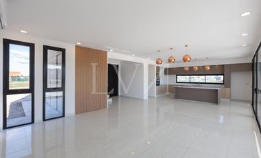 Venta casa 4 ambientes en Sebastian Gaboto con vista a la laguna - Hudson