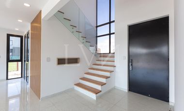 Venta casa 4 ambientes en Sebastian Gaboto con vista a la laguna - Hudson
