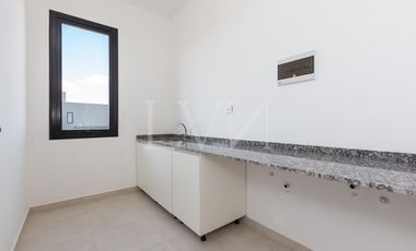 Venta casa 4 ambientes en Sebastian Gaboto con vista a la laguna - Hudson