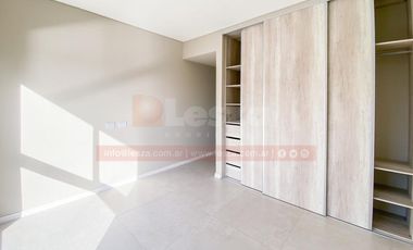 Semipiso de 2 ambientes con cochera opcional - Lomas De Zamora