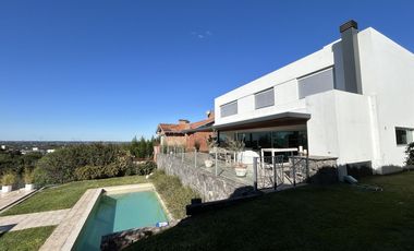 Casa en  venta en La Rufina