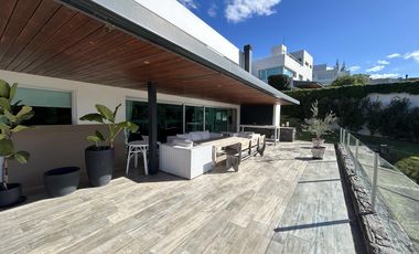 Casa en  venta en La Rufina