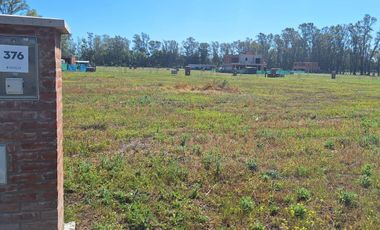 Terreno en venta en el Barrio Santa Sofía, Pilar del Este