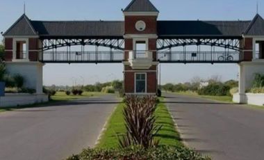 Terreno en venta en el Barrio Santa Sofía, Pilar del Este