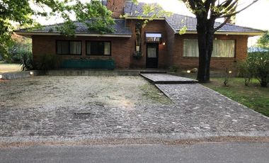 Casa en Los Cardales