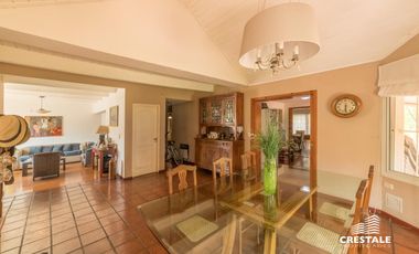 Venta casa 4 dormitorios Roldán