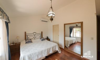 Venta casa 4 dormitorios Roldán