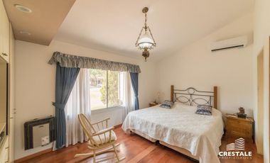 Venta casa 4 dormitorios Roldán