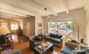 Venta casa 4 dormitorios Roldán