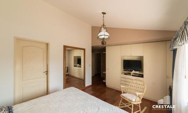 Venta casa 4 dormitorios Roldán