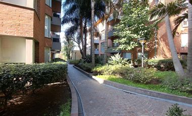 Hermoso PH en el complejo Meeks Garden C/ cochera y baulera