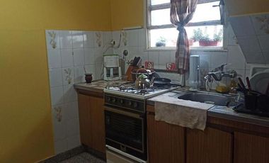Casa 5 ambientes. | Martin Rodriguez al 3700