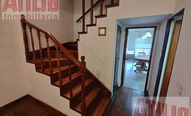 Nuñez Casa PH 5ambientes cochera patio Jardín parrilla  duplex 3 dormitorios