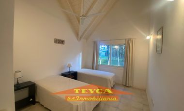 Casa en venta, 5 amb c/ Dep, Barrio Pinamar Chico