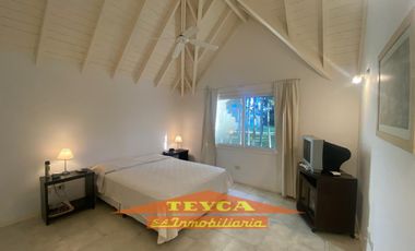 Casa en venta, 5 amb c/ Dep, Barrio Pinamar Chico