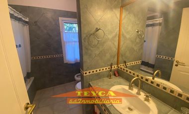 Casa en venta, 5 amb c/ Dep, Barrio Pinamar Chico
