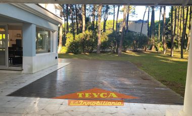 Casa en venta, 5 amb c/ Dep, Barrio Pinamar Chico