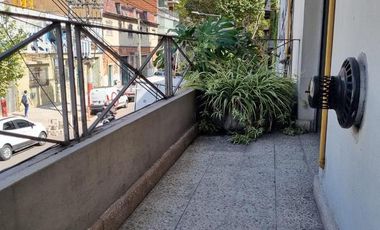 Local con oficinas en Lanús