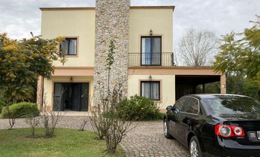 Venta Casa - Campo Grande - Pilar
