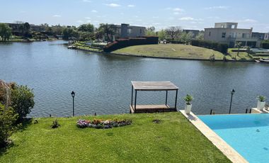Casa - Los Alisos