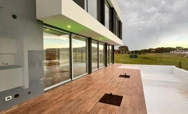 Casa en Rumencó Joven