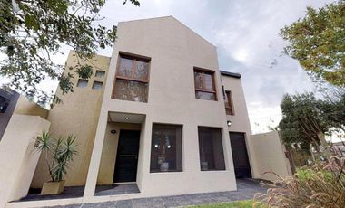 Casa en venta en La Plata