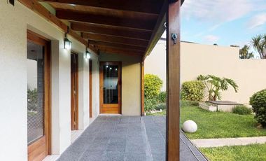 Casa en venta en La Plata