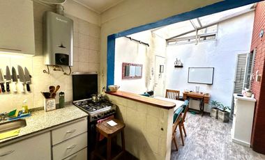 PH 4 AMBIENTES EN BARRACAS VENTA