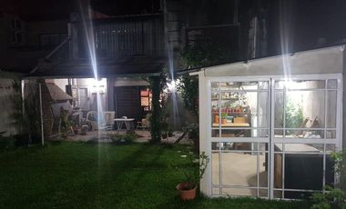 CASA 4 AMBIENTES CON PILETA - LOMAS ESTE