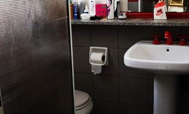 CASA 4 AMBIENTES CON PILETA - LOMAS ESTE