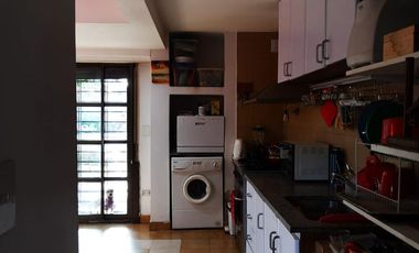 CASA 4 AMBIENTES CON PILETA - LOMAS ESTE