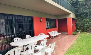 Casa espectactular en Punta Chica!