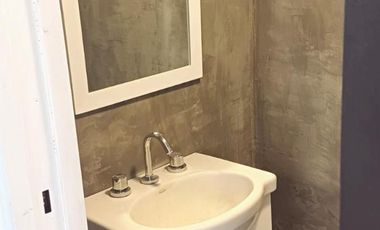 Casa en venta - 2 Dormitorios 2 Baños - 300mts2 - La Plata