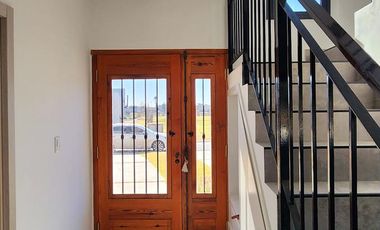 VENTA- Casa de 6 ambientes en Barrio Privado San Felipe, Canning