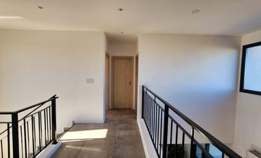 VENTA- Casa de 6 ambientes en Barrio Privado San Felipe, Canning