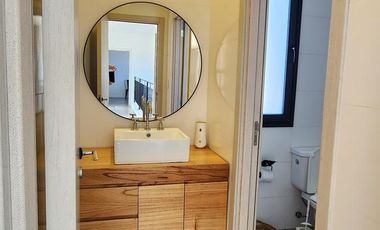VENTA- Casa de 6 ambientes en Barrio Privado San Felipe, Canning