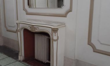 Venta departamento u oficina  cuatro ambientes dos baños muy  luminoso - Barrio Norte