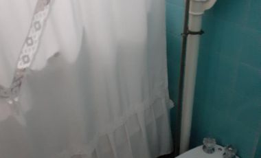 Venta departamento u oficina  cuatro ambientes dos baños muy  luminoso - Barrio Norte