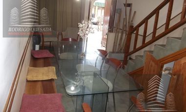 Duplex tipo casa en  San Bernardo