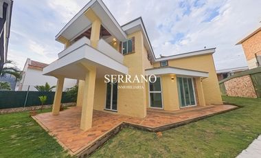 CASA CAMPESTRE EN VENTA EN TERRAZAS DE MENZULY FLORIDABLANCA