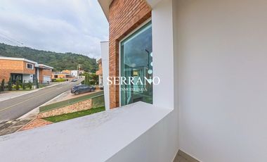 CASA CAMPESTRE EN VENTA EN TERRAZAS DE MENZULY FLORIDABLANCA
