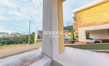 CASA CAMPESTRE EN VENTA EN TERRAZAS DE MENZULY FLORIDABLANCA