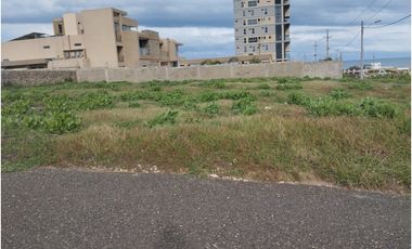 LOTE CON VISTA AL MAR, EN SABANILLA,PUERTO COLOMBIA