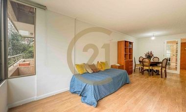 Departamento Providencia, excelente ubicación.
