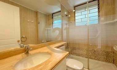 Departamento Providencia, excelente ubicación.