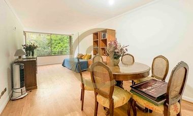 Departamento Providencia, excelente ubicación.