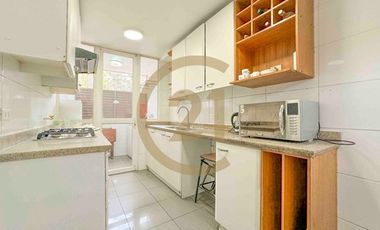 Departamento Providencia, excelente ubicación.