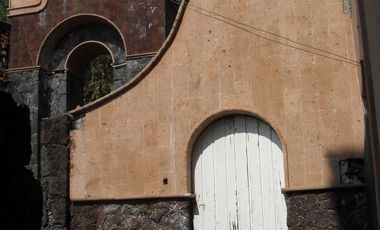 Terreno con uso de posible hotel - Venta
