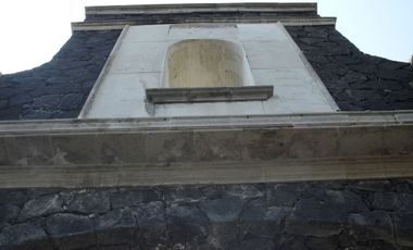 Terreno con uso de posible hotel - Venta